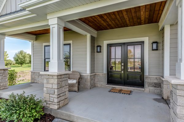 Cost of Deck Concrete Installation in Woodinville