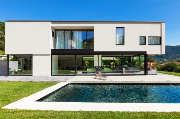 Cost of Poolside Concrete Construction in Woodinville