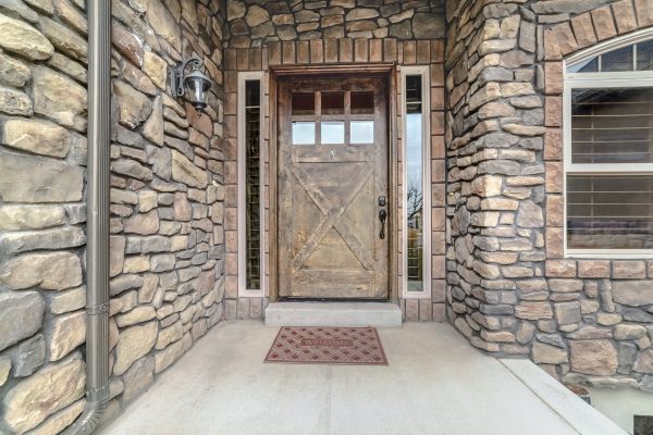 Cost of Cement Porch Construction in Woodinville