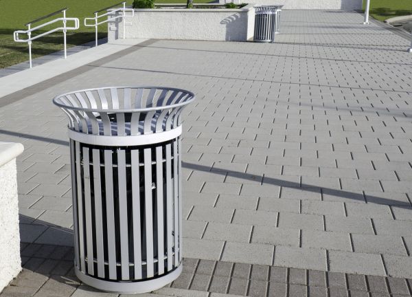 Cost of Courtyard Pavement Service in Woodinville