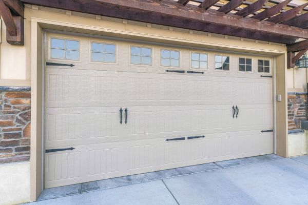 Cost of Concrete Apron Construction in Woodinville
