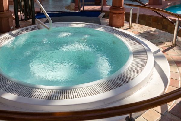 Cost of Hot Tub Patio Construction in Woodinville